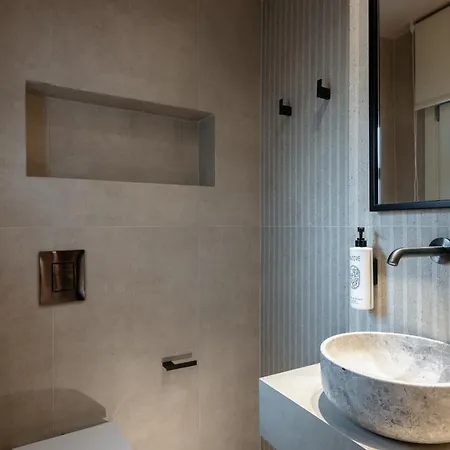 بيت ضيافة The48suites 3*